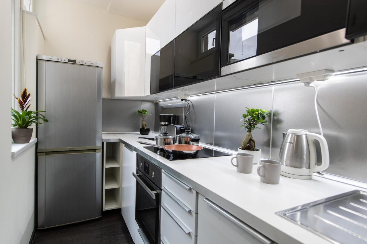 Spacious 3-Room Apartment With Free Parking บูดาเปสต์ ภายนอก รูปภาพ